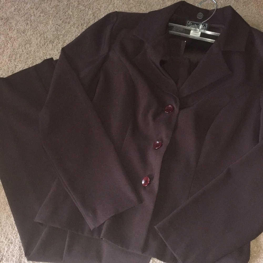 Brown pant suit